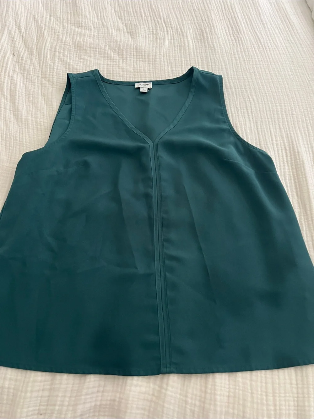J. Crew green V-Neck Sleeveless Shell